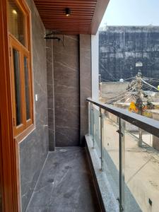 Bedroom One Image of 1350 Sq.ft 4 BHK Apartment / Flat for sale in Chandra Park New Delhi for Rs. 11500000