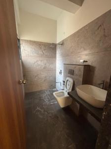 Bathroom Image of 1805 Sq.ft 4 BHK Villa for rent in Randesan Gandhinagar for Rs. 60000