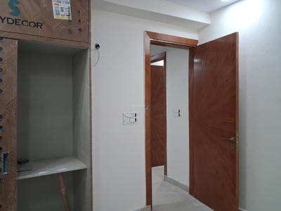 Bedroom Image of 1100 Sq.ft 2 BHK Apartment / Flat for sale in DM Infra, Sector 104 Noida for Rs. 4500000