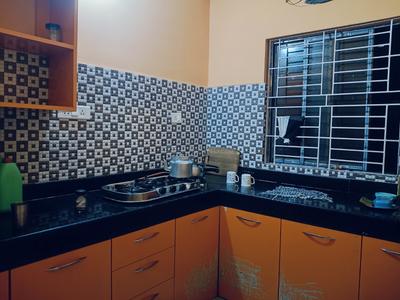 Kitchen Image of 1640 Sq.ft 3 BHK Apartment / Flat for rent in Bongal Pukhuri Jorhat for Rs. 16000