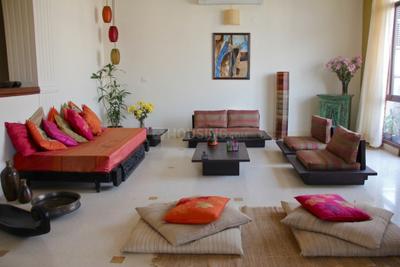 Hall Image of 2750 Sq.ft 4 BHK Apartment / Flat for sale in Gautam Apartments, Santacruz West Mumbai for Rs. 150000000