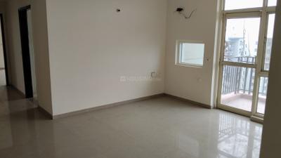 Living Room Image of 2350 Sq.ft 4 BHK Apartment / Flat for rent in Omaxe Heights, Sector 86 Faridabad for Rs. 45000