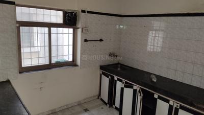 Kitchen Image of 1600 Sq.ft 3 BHK Independent House for rent in Wonder Bharati Vihar, Dhankawadi Pune for Rs. 30000