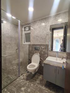 Bathroom Image of 1944 Sq.ft 3 BHK Builder Floor for rent in Sarvapriya Vihar New Delhi for Rs. 150000