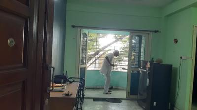 Hall Image of 1000 Sq.ft 2 BHK Apartment / Flat for sale in Tollygunge Kolkata for Rs. 6800000