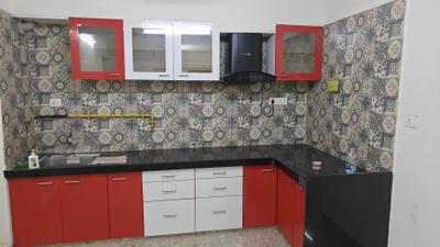 Kitchen Image of 1800 Sq.ft 3 BHK Apartment / Flat for rent in Nagjua Tropical Greens, Kamli Falia Silvassa for Rs. 22000
