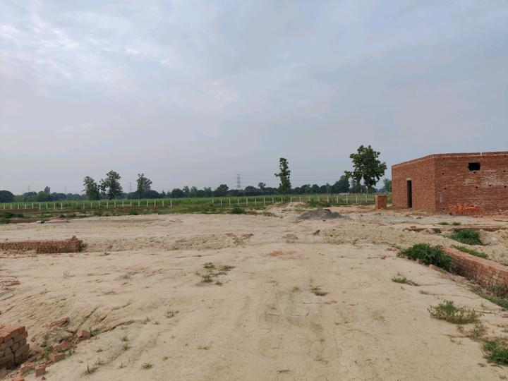 Sultanpur Main Image 1