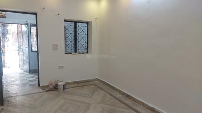 Bedroom Image of 800 Sq.ft 1.5 BHK Independent House for rent in Patel Nagar New Delhi for Rs. 30000