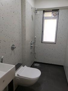 Common Bathroom Image of 950 Sq.ft 2 BHK Apartment / Flat for rent in New Anamika, Jogeshwari East Mumbai for Rs. 75000