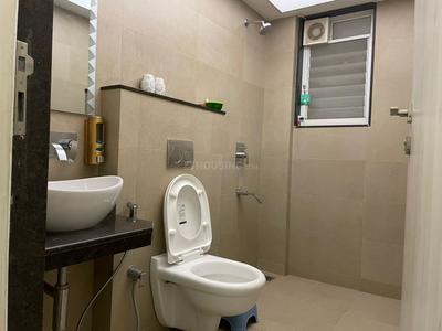 Bathroom Image of 2050 Sq.ft 3 BHK Apartment / Flat for rent in Baner Pune for Rs. 110000
