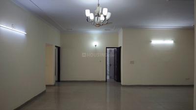 Living Room Image of 4000 Sq.ft 3 BHK Independent House for sale in Sector 71 Noida for Rs. 110000000