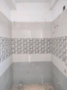 Common Bathroom Image of 990 Sq.ft 2 BHK Apartment / Flat for sale in Fern Nest, Electronic City Bengaluru for Rs. 4800600
