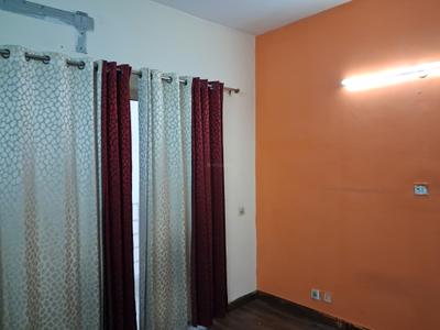 Bedroom Image of 1070 Sq.ft 2.5 BHK Apartment / Flat for sale in Paras Tierea, Sector 137 Noida for Rs. 8700000