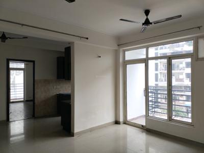 Living Room Image of 1350 Sq.ft 3 BHK Apartment / Flat for rent in Gardenia Glory, Sector 46 Noida for Rs. 31000