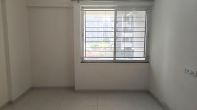 Bedroom Image of 950 Sq.ft 2 BHK Apartment / Flat for rent in VTP Urban Nest Phase 1, Pisoli Pune for Rs. 20000
