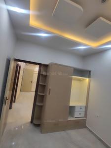 Bedroom Image of 1100 Sq.ft 4 BHK Builder Floor for rent in Sector 24 Rohini New Delhi for Rs. 26000