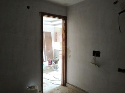 Bedroom Image of 610 Sq.ft 2 BHK Builder Floor for rent in Shastri Nagar New Delhi for Rs. 20000