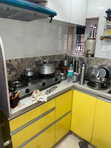 Kitchen Image of 660 Sq.ft 2 BHK Apartment / Flat for sale in Prabhadevi Mumbai for Rs. 20000000