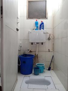 Common Bathroom Image of 610 Sq.ft 1 BHK Apartment / Flat for sale in Anand Krupa Tower, Thane West Thane for Rs. 7000000