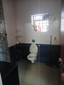 Bathroom Image of 620 Sq.ft 1 BHK Duplex for rent in Socorro Goa for Rs. 20000