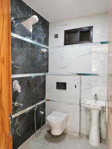 Common Bathroom Image of 1300 Sq.ft 4 BHK Builder Floor for sale in Deenpur New Delhi for Rs. 12800000