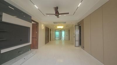 Living Room Image of 2914 Sq.ft 4.5 BHK Builder Floor for sale in Sector 102 Gurgaon for Rs. 52500000