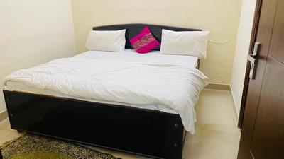 Bedroom Image of Lm pg for boys  in Gamma I Greater Noida, Greater Noida