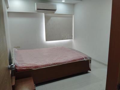 Bedroom Image of 4500 Sq.ft 4 BHK Apartment / Flat for sale in Scarlet Heights, Satellite Ahmedabad for Rs. 36100000
