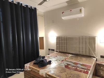 Bedroom Image of 2300 Sq.ft 4 BHK Apartment / Flat for sale in PR7 Airport Road Zirakpur for Rs. 15000000