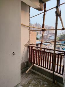 Balcony Image of 950 Sq.ft 2 BHK Apartment / Flat for sale in Shri Krishna Builders Bhadauria Apartment 5, Sector 73 Noida for Rs. 3500000