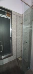 Bathroom Image of 550 Sq.ft 1 BHK Apartment / Flat for rent in Solitaire Heights, Malad West Mumbai for Rs. 40000