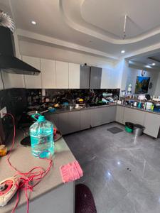 Kitchen Image of 2367 Sq.ft 3 BHK Builder Floor for rent in Sector 10A Gurgaon for Rs. 45000