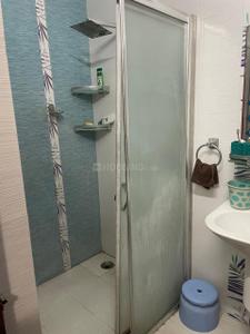 Bathroom Image of 2400 Sq.ft 4 BHK Apartment / Flat for rent in SRI HARI BUILDERS Trustpuram, Kodambakkam Chennai for Rs. 100000