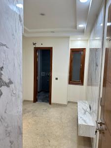 Bedroom Image of 1000 Sq.ft 3 BHK Builder Floor for rent in Sector 11 Rohini New Delhi for Rs. 45000