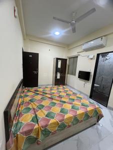 Bedroom Image of 600 Sq.ft 1 RK Apartment / Flat for rent in Scheme No 114 Indore for Rs. 13000