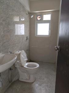 Common Bathroom Image of 665 Sq.ft 2 BHK Apartment / Flat for sale in Dahisar East Mumbai for Rs. 12800000