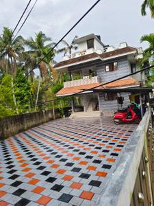 Image of 2000 Sq.ft 4 BHK Independent House for sale in Maradu, Kochi for Rs. 11500000