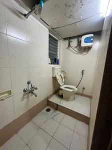 Bathroom Image of 1346 Sq.ft 3 BHK Apartment / Flat for sale in Canada Corner Nashik for Rs. 11000000