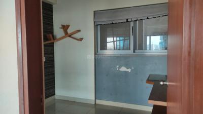 Bedroom Image of 1850 Sq.ft 3.5 BHK Apartment / Flat for sale in Amanora Neo Towers, Hadapsar Pune for Rs. 25500000