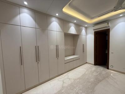 Bedroom Image of 5500 Sq.ft 4 BHK Builder Floor for rent in Greater Kailash II New Delhi for Rs. 600000