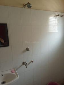 Bathroom Image of 900 Sq.ft 2 BHK Apartment / Flat for sale in Jadavpur Kolkata for Rs. 3300000