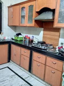 Kitchen Image of 2250 Sq.ft 3 BHK Builder Floor for rent in Sector 11 Faridabad for Rs. 32000