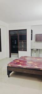 Bedroom Image of 650 Sq.ft 1 RK Apartment / Flat for rent in Sector 35 Noida for Rs. 18000