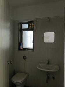 Common Bathroom Image of 1098 Sq.ft 2.5 BHK Apartment / Flat for rent in Lodha Casa Rio, Palava Phase 1 Thane for Rs. 22500