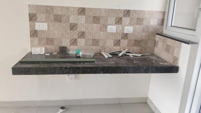 Kitchen Image of 600 Sq.ft 1 BHK Apartment / Flat for rent in Puravankara Purva Silversands Phase 1 Building 4 To 9, Mundhwa Pune for Rs. 28000