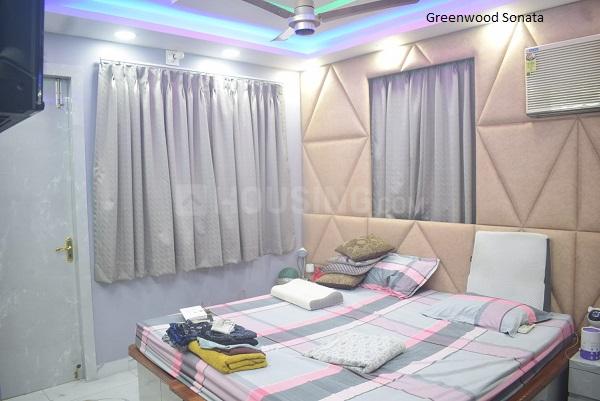 Shrachi Greenwood Sonata Main Image 1