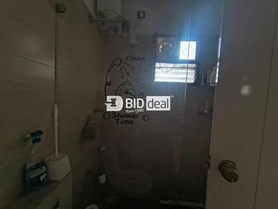 Bathroom Image of 2600 Sq.ft 4 BHK Apartment / Flat for sale in Goyal Orchid Mayfair, Makarba Ahmedabad for Rs. 16200000