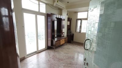 Bedroom Image of 3000 Sq.ft 4 BHK Penthouse for rent in Mahagun Mansion Phase 1 and 2, Indirapuram Ghaziabad for Rs. 42000