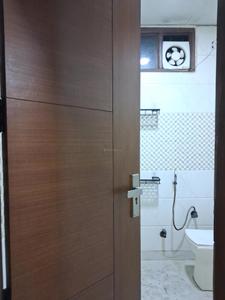 Common Bathroom Image of 1500 Sq.ft 3 BHK Apartment / Flat for sale in Defence Enclave, Sector 44 Noida for Rs. 8500000