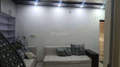 Living Room Image of 2200 Sq.ft 4 BHK Apartment / Flat for rent in Vasant Kunj New Delhi for Rs. 110000